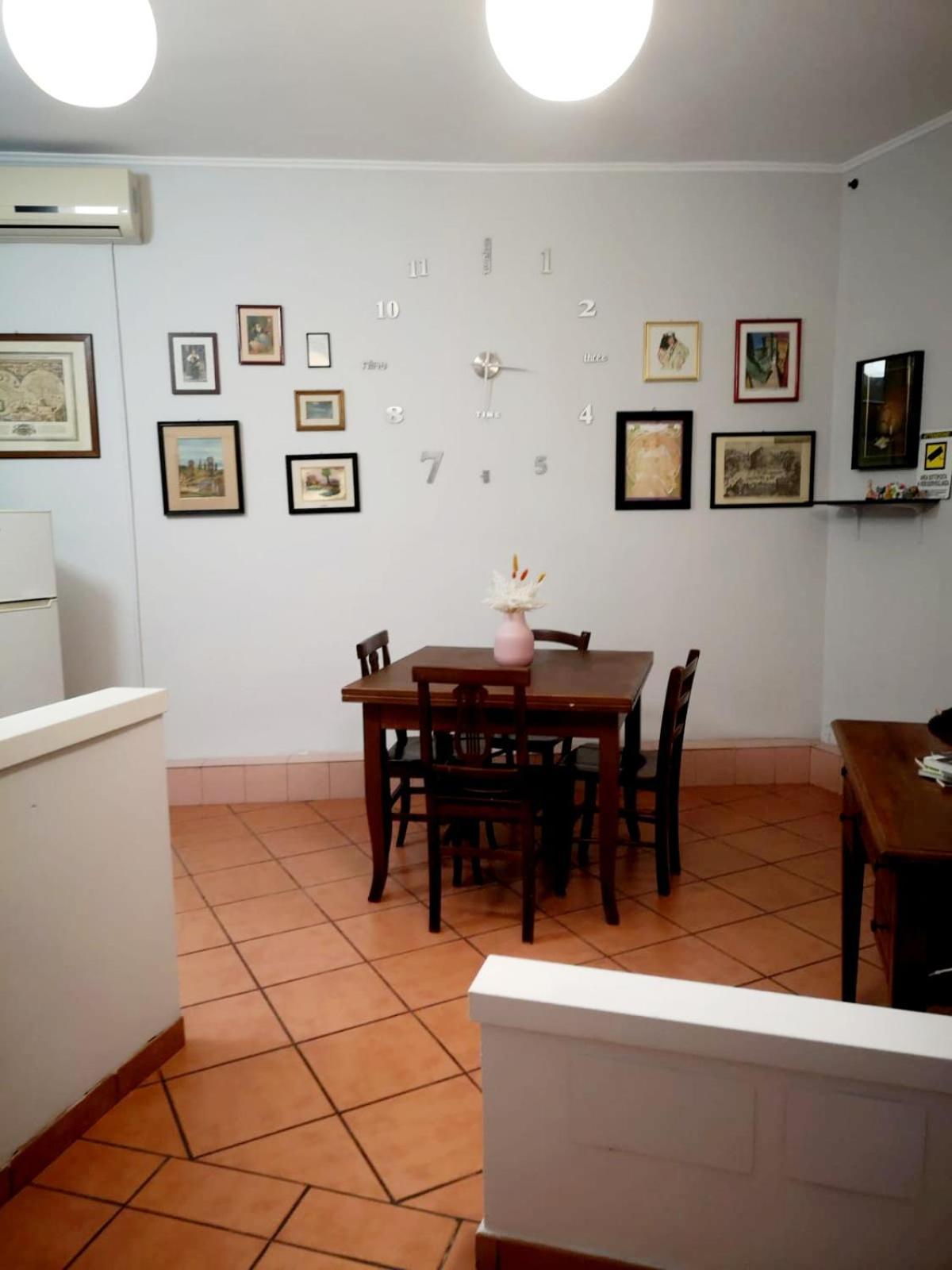 Happy House In Piazza Zama Hotel - Rome — Foto 3